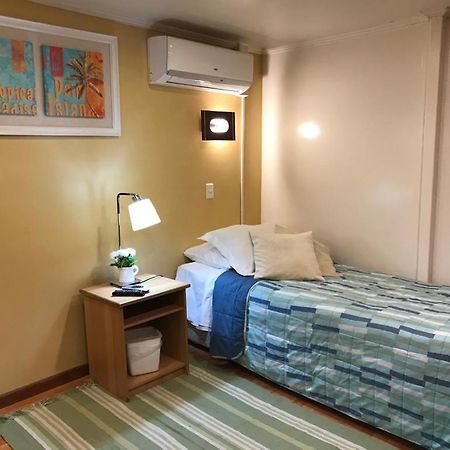 Hostal Las Condes Familiar Santiago Exterior photo